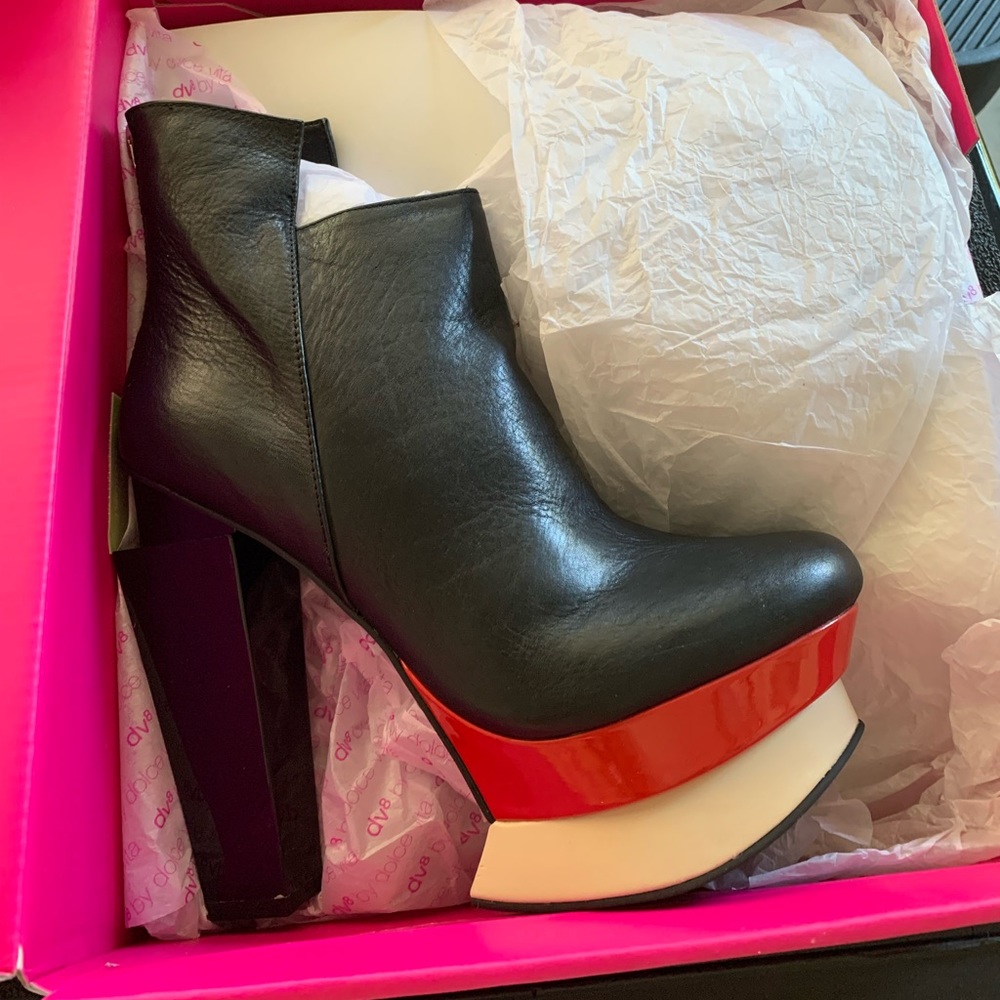 dolce vita Quin black leather heels